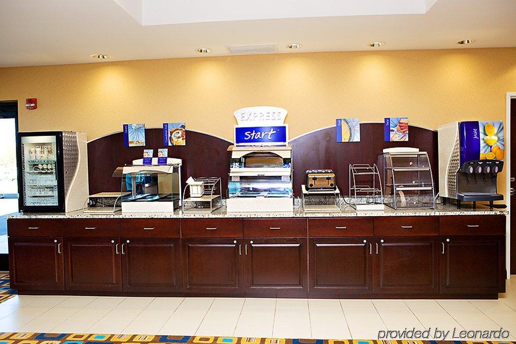 Holiday Inn Express & Suites Youngstown West I 80, An Ihg Hotel Ristorante foto