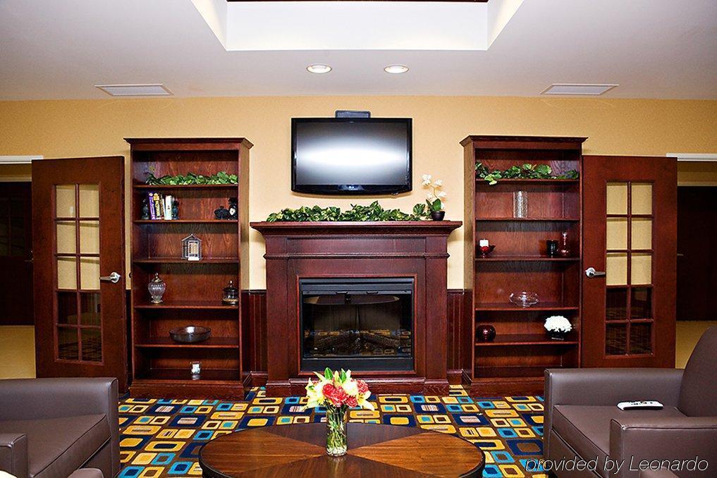 Holiday Inn Express & Suites Youngstown West I 80, An Ihg Hotel Camera foto